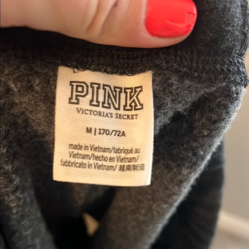 Victorias Secret Pink Grey Hoodie and Shorts Set - Picture 4 of 6
